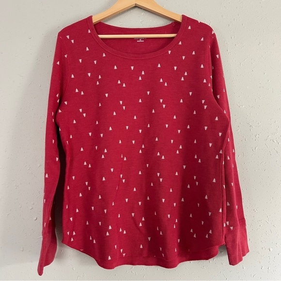 🦋 Old Navy Red Christmas Tree Waffle Knit Long Sleeve Shirt Casual Holiday XL - Picture 1 of 4